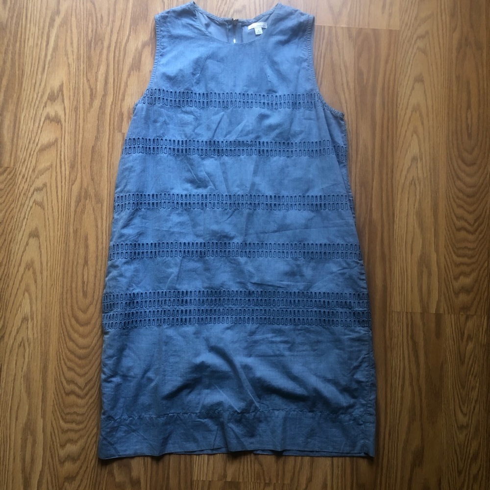 🎉5/$25!!!! 🎉[Gap] women’s eyelet dress